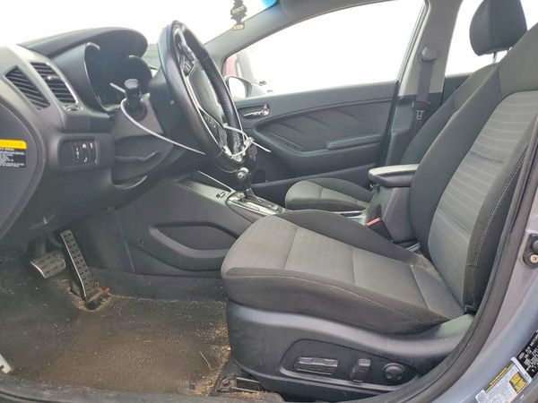 2017 KIA FORTE