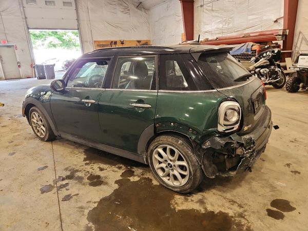 2016 MINI COOPER