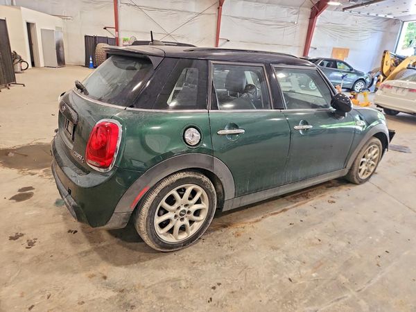 2016 MINI COOPER