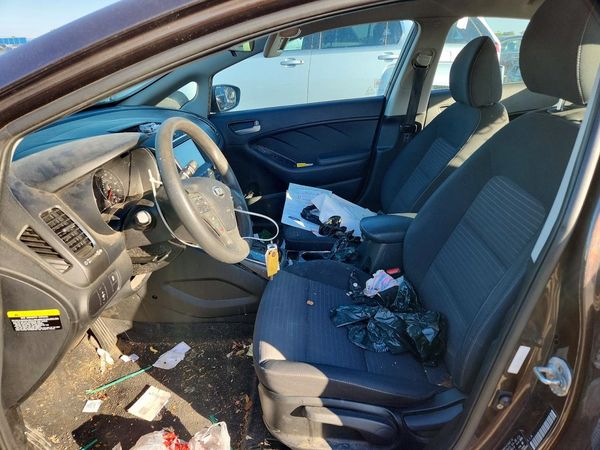2018 KIA FORTE LX Pop,S,EX