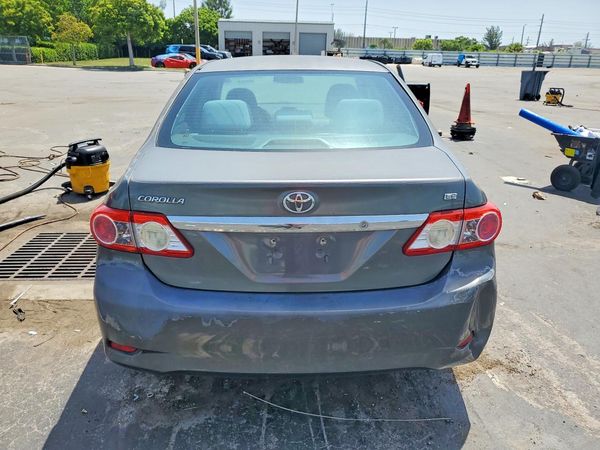 2013 TOYOTA COROLLA
