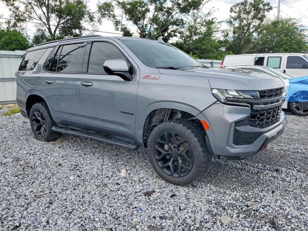 2021 CHEVROLET TAHOE Z71 — Passenger 3/4