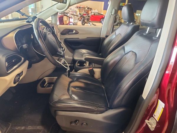 2019 CHRYSLER PACIFICA