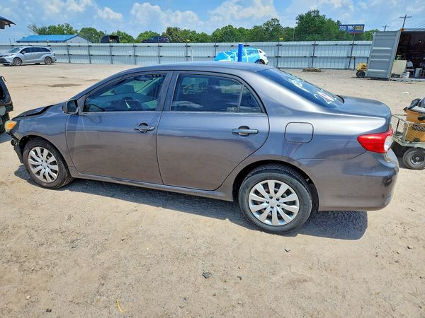 2013 TOYOTA COROLLA