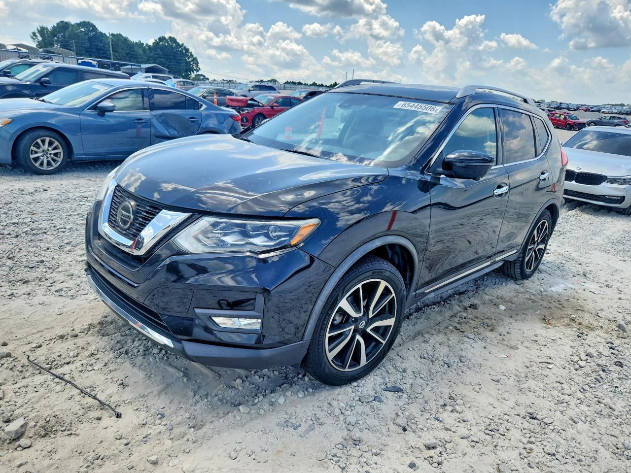 2018 NISSAN ROGUE