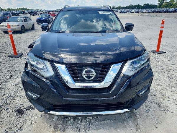 2018 NISSAN ROGUE
