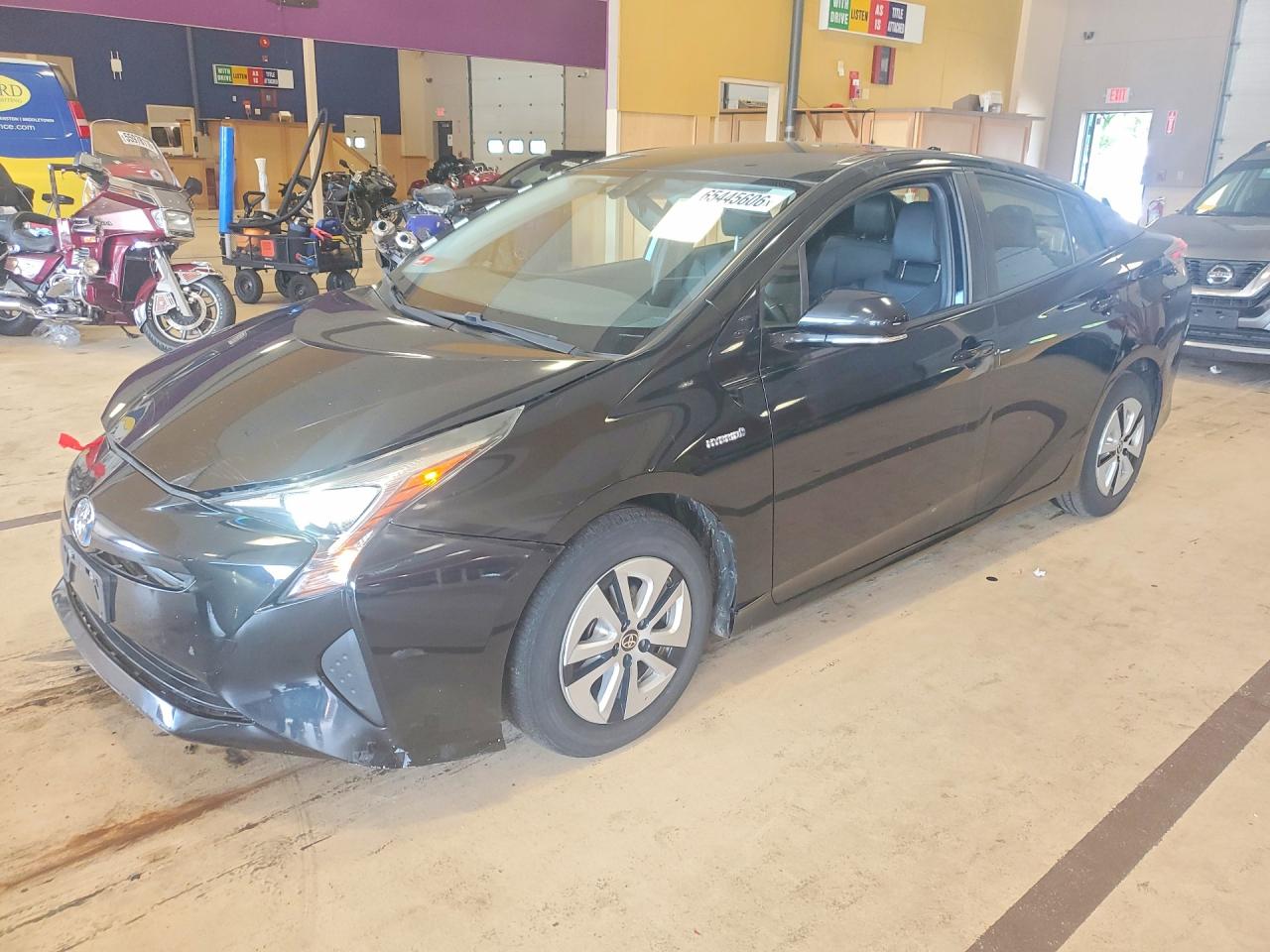 2016 TOYOTA PRIUS