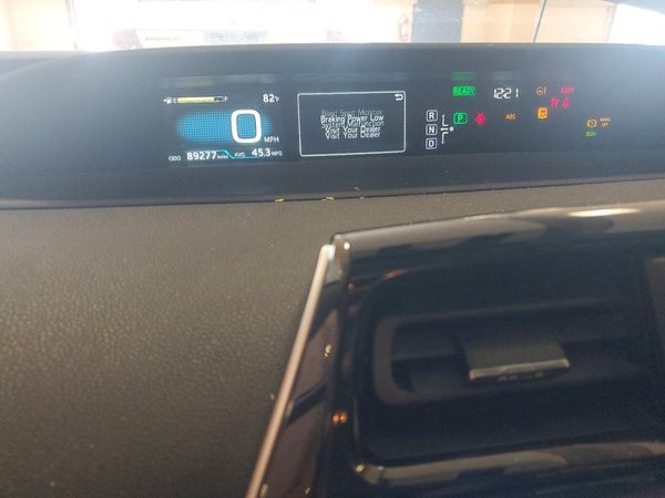 2016 TOYOTA PRIUS