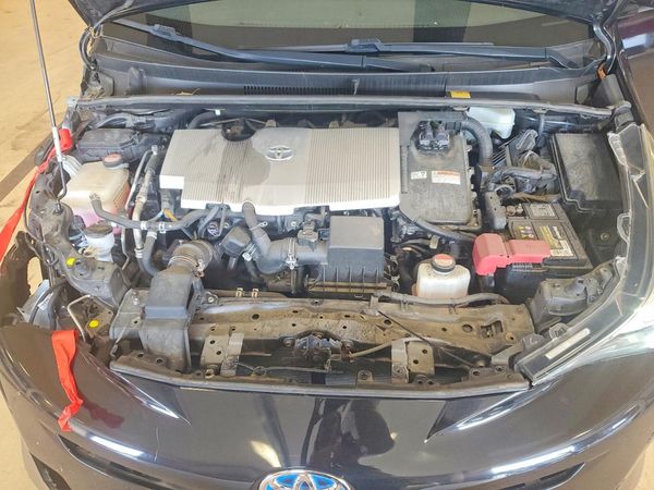 2016 TOYOTA PRIUS
