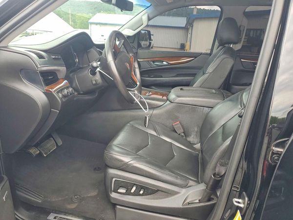2018 CADILLAC ESCALADE