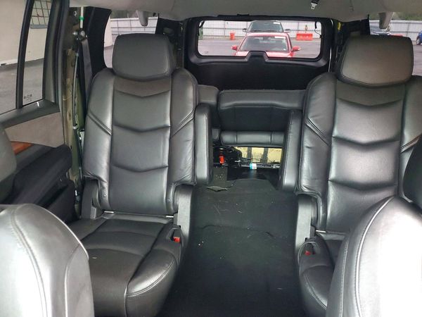 2018 CADILLAC ESCALADE
