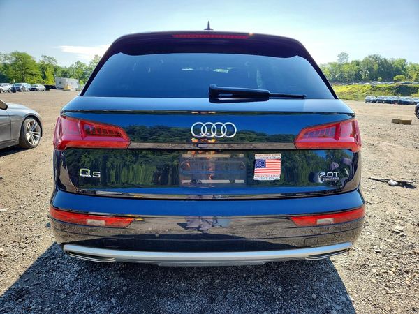 2018 AUDI Q5 quattro Premium Plus