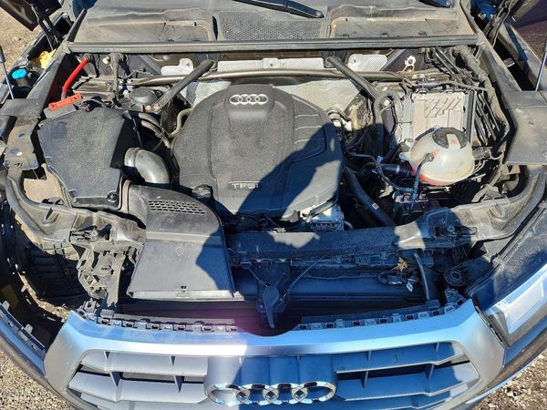 2018 AUDI Q5 quattro Premium Plus