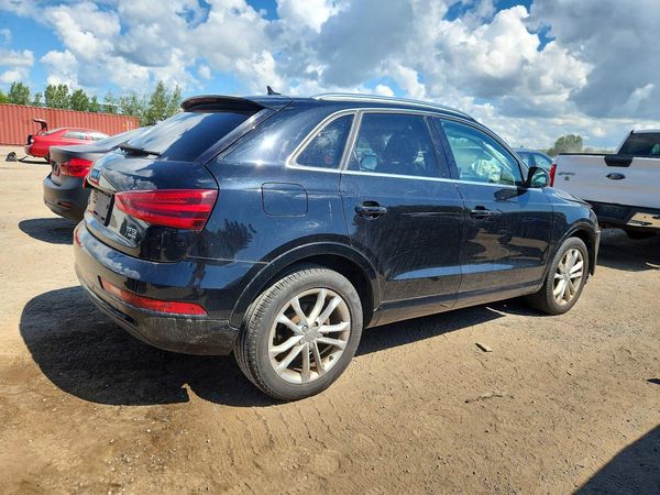 2015 AUDI Q3 quattro Prestige