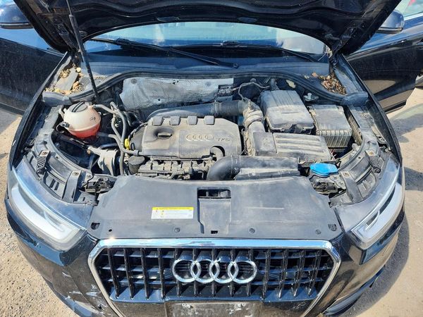2015 AUDI Q3 quattro Prestige