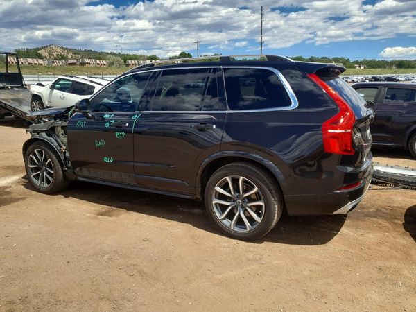 2016 VOLVO XC90 SV42 Momentum
