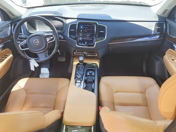 2016 VOLVO XC90 SV42 Momentum