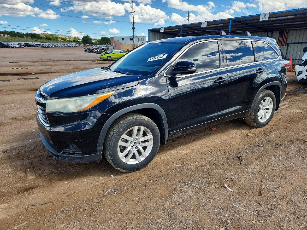 2016 TOYOTA HIGHLANDER