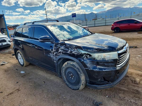 2016 TOYOTA HIGHLANDER