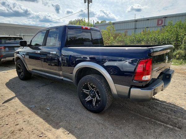 2013 RAM 1500 SLT