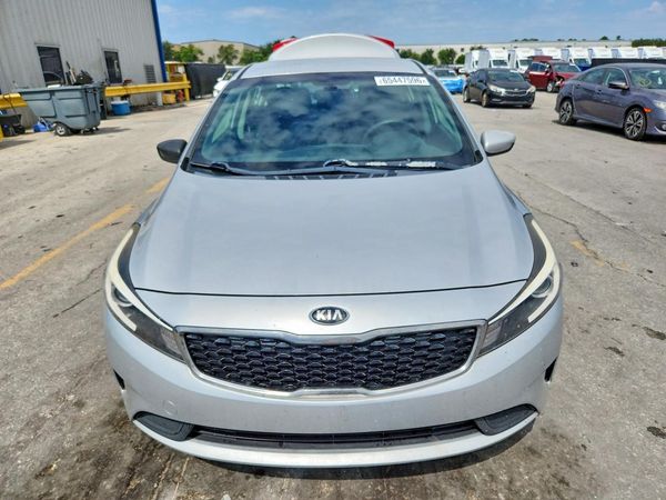 2017 KIA FORTE
