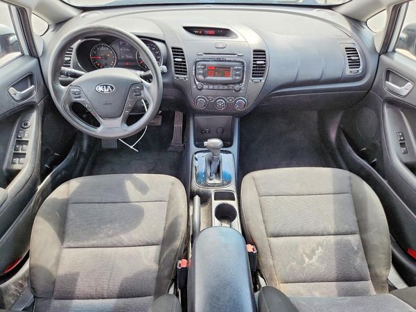 2017 KIA FORTE