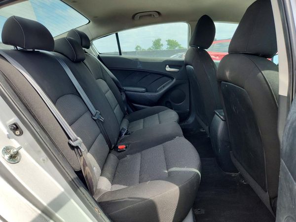 2017 KIA FORTE