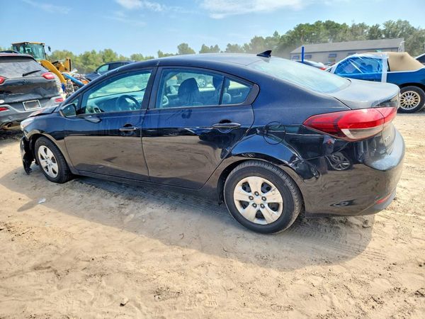 2017 KIA FORTE LX Base