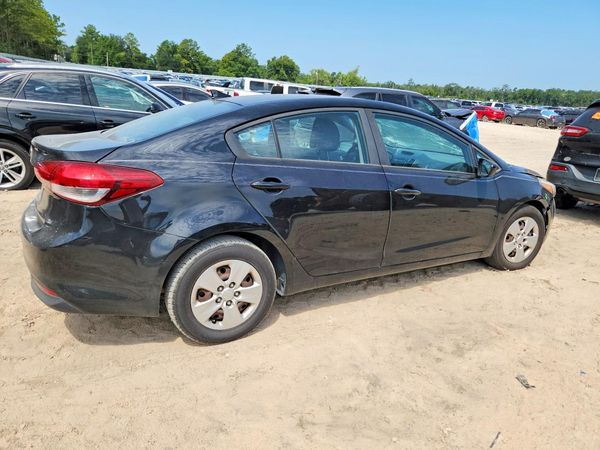 2017 KIA FORTE LX Base