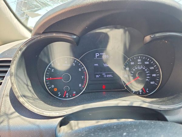 2017 KIA FORTE LX Base