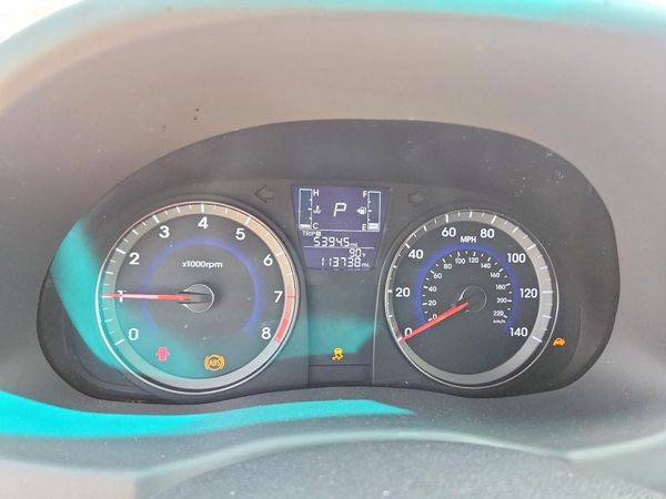 2015 HYUNDAI ACCENT GL(Middle-low)