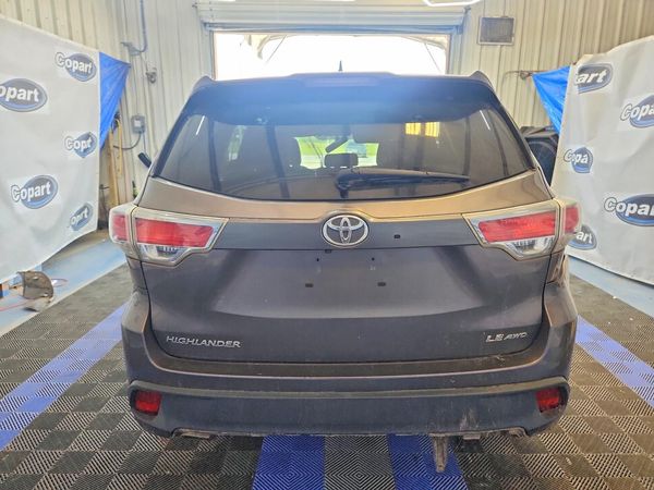 2015 TOYOTA HIGHLANDER