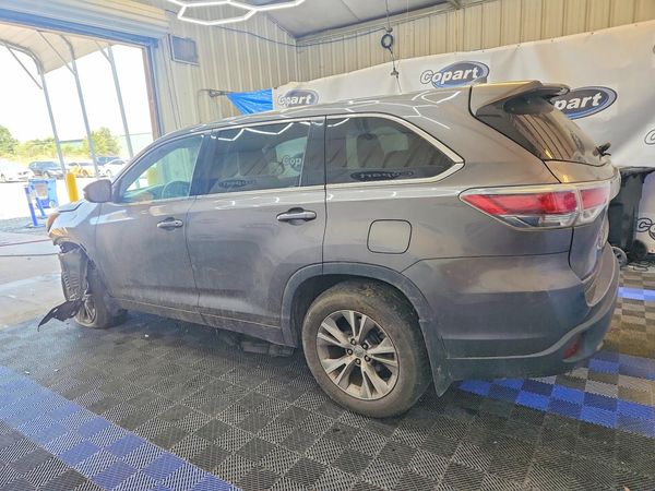 2015 TOYOTA HIGHLANDER