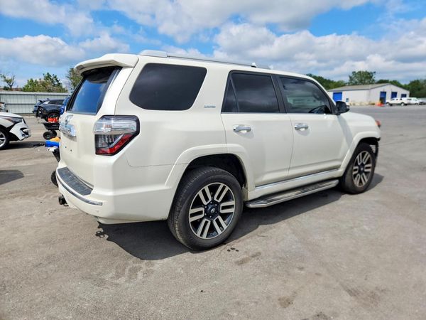 2018 TOYOTA 4RUNNER