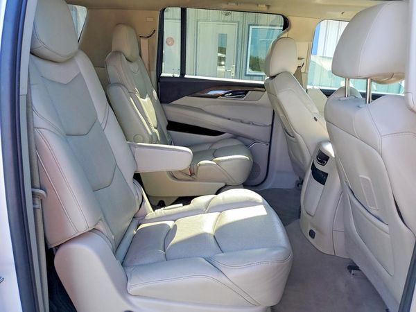 2019 CADILLAC ESCALADE
