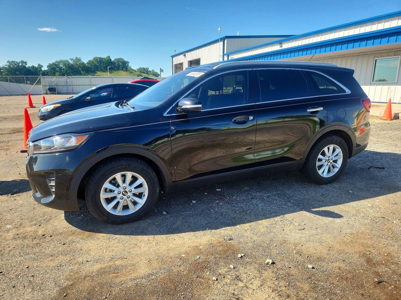 2020 KIA SORENTO L, LX, S