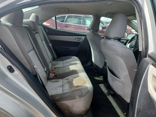 2017 TOYOTA COROLLA