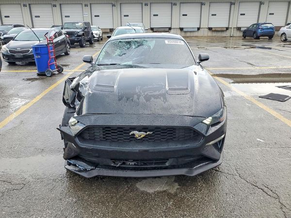 2018 FORD MUSTANG