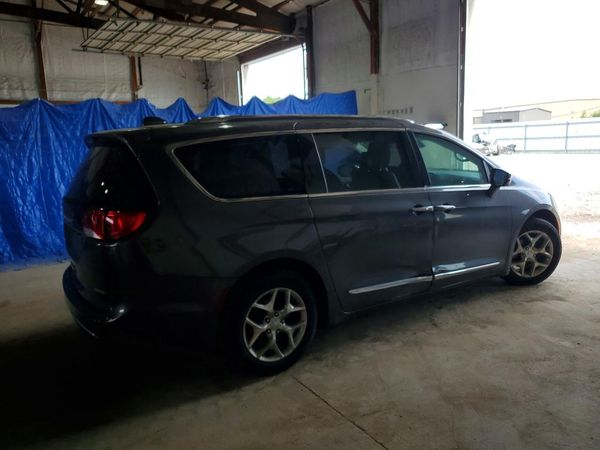 2018 CHRYSLER PACIFICA