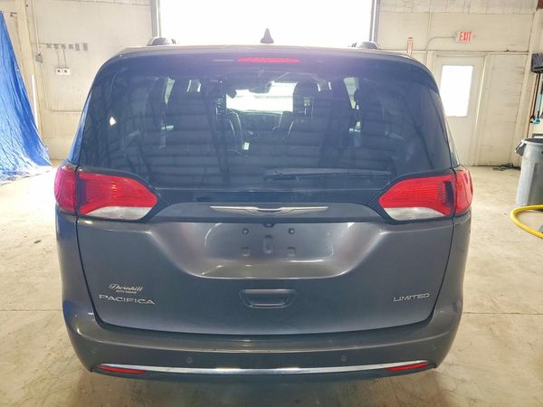2018 CHRYSLER PACIFICA