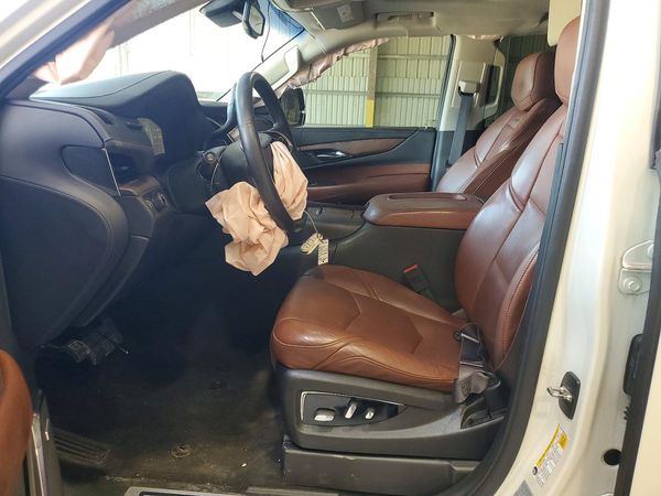 2015 CADILLAC ESCALADE ESV Luxury