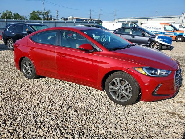 2018 HYUNDAI ELANTRA