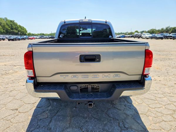 2017 TOYOTA TACOMA