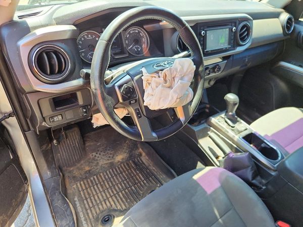 2017 TOYOTA TACOMA