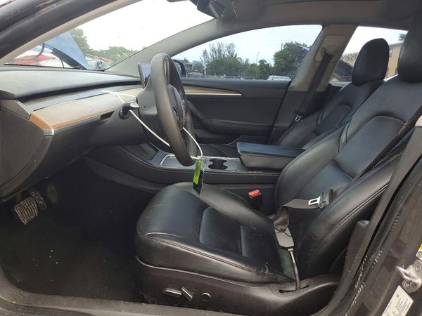2021 TESLA MODEL 3 — DENT