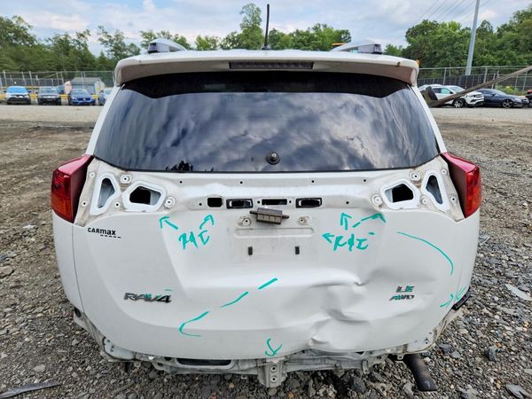 2014 TOYOTA RAV4 Standard