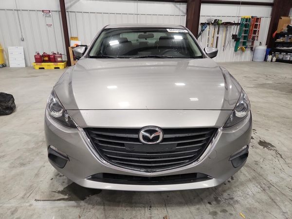 2015 MAZDA 3