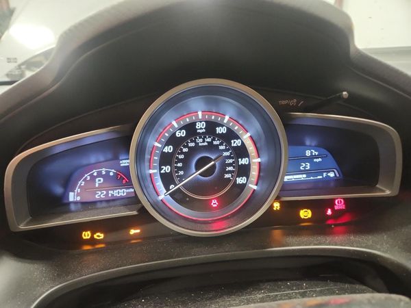 2015 MAZDA 3