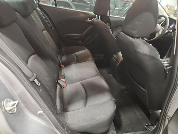 2015 MAZDA 3