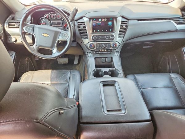 2015 CHEVROLET SUBURBAN LT